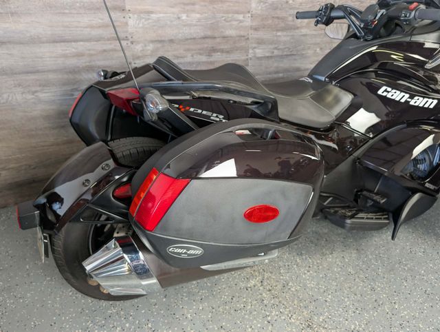 2014 Can-Am Spyder ST Limited SUPER CLEAN! - 23018877 - 3