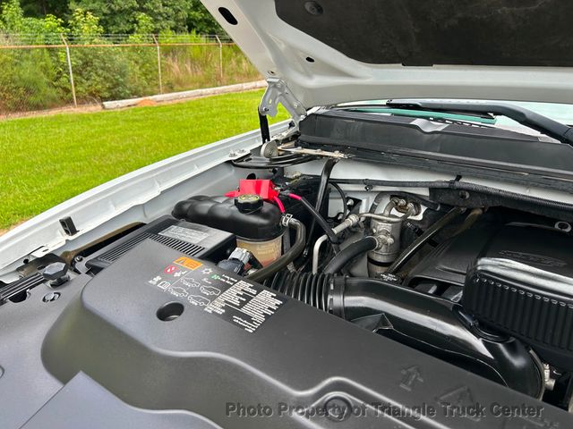 2014 Chevrolet 3500HD 12 FOOT STAKE BODY JUST 35k MILES SUPER NICE UNIT! CRUISE CONTROL! HITCH! - 22808478 - 26