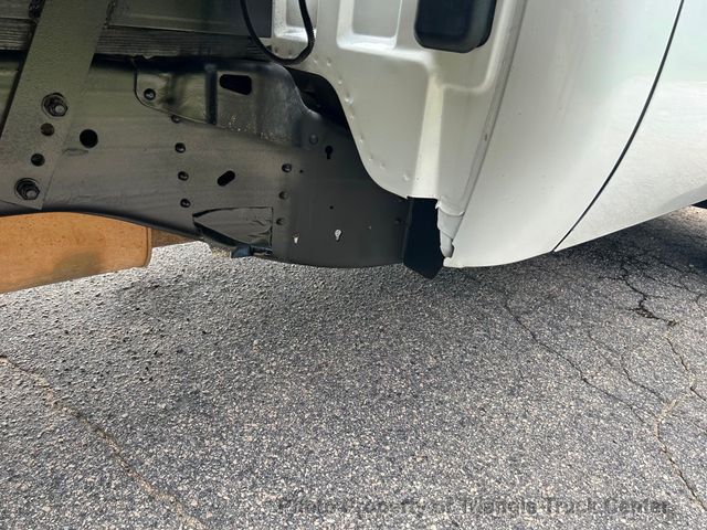 2014 Chevrolet 3500HD 12 FOOT STAKE BODY JUST 35k MILES SUPER NICE UNIT! CRUISE CONTROL! HITCH! - 22808478 - 71