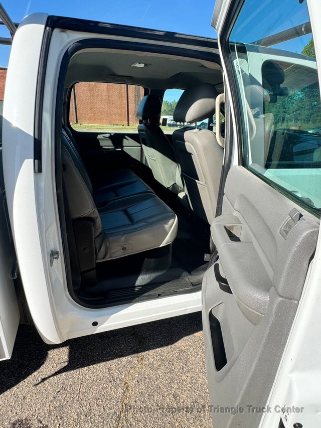 2014 Chevrolet 3500HD JUST 26k MILES! CREW CAB UTILITY SRW! +LADDER/ PIPE RACK FINANCE OR LEASE! - 23002306 - 24
