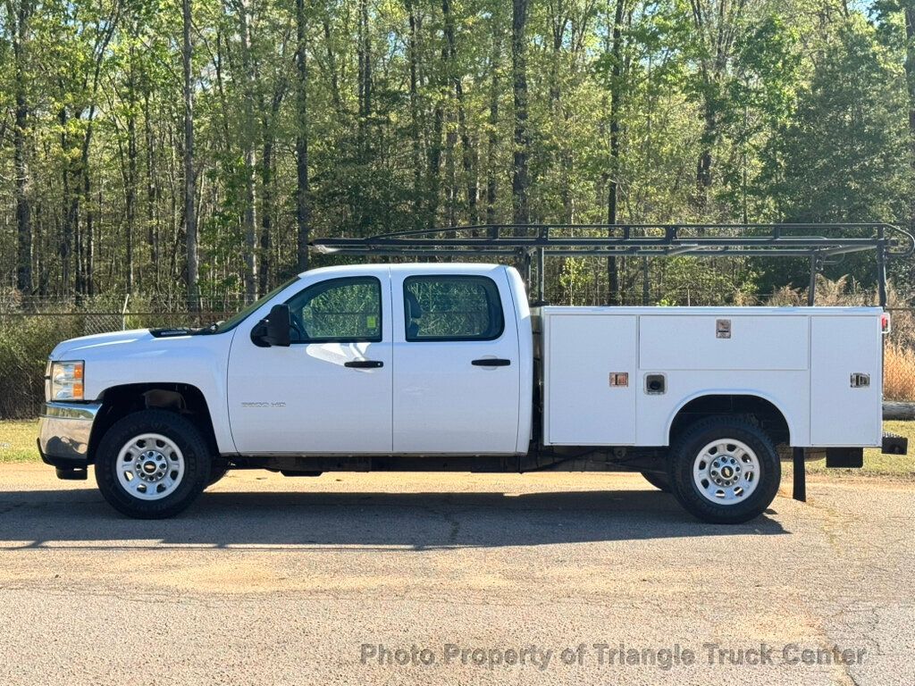 2014 Chevrolet 3500HD JUST 26k MILES! CREW CAB UTILITY SRW! +LADDER/ PIPE RACK FINANCE OR LEASE! - 23002306 - 3