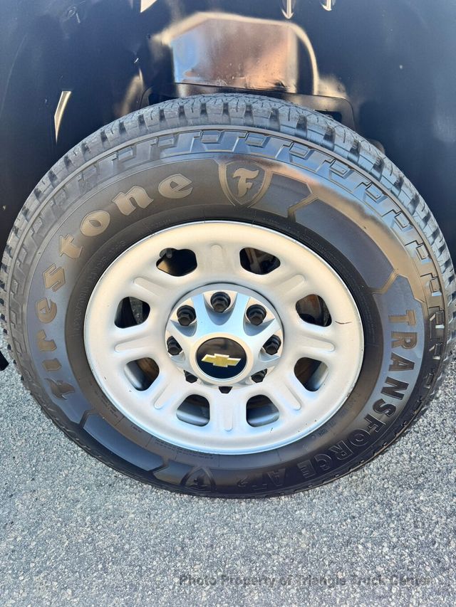 2014 Chevrolet 3500HD JUST 26k MILES! CREW CAB UTILITY SRW! +LADDER/ PIPE RACK FINANCE OR LEASE! - 23002306 - 68