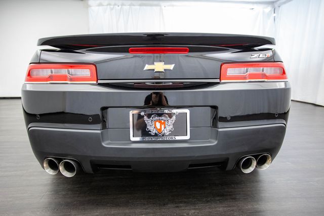 2014 Chevrolet Camaro 2dr Convertible ZL1 - 22779080 - 32