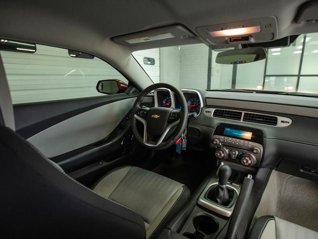 2014 Chevrolet Camaro 2dr Coupe LS w/1LS - 22975258 - 16