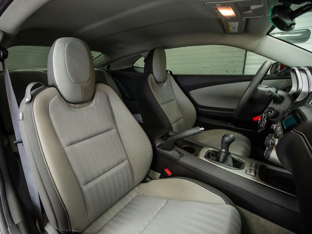 2014 Chevrolet Camaro 2dr Coupe LS w/1LS - 22975258 - 23