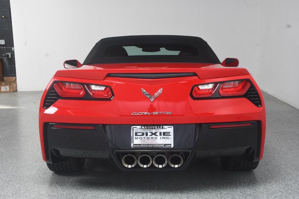 Chevrolet Corvette photo 13