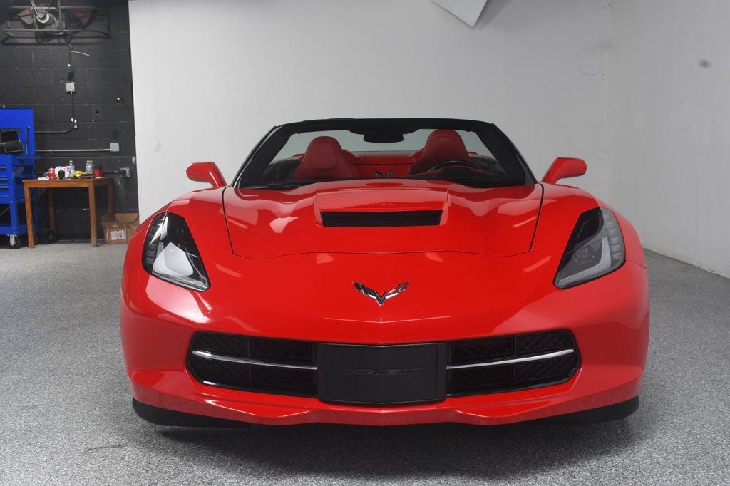 Chevrolet Corvette photo 24