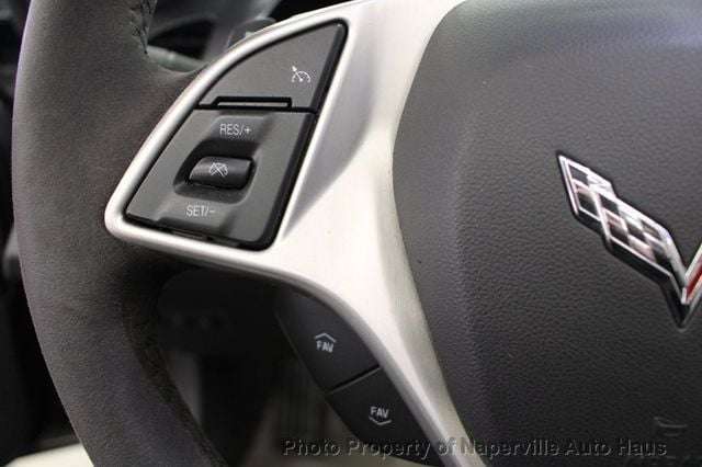 2014 Chevrolet Corvette Stingray 2dr Z51 Convertible w/3LT - 23011024 - 17