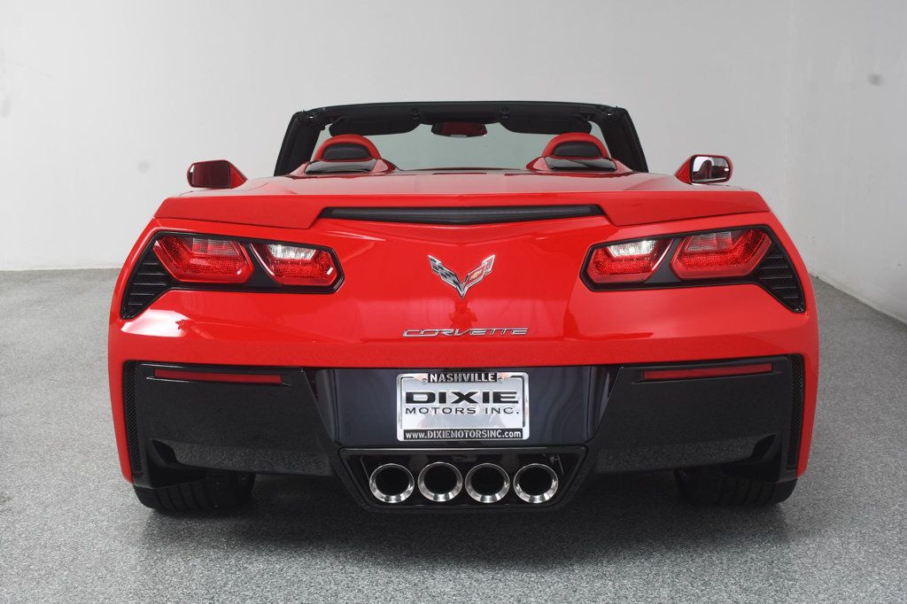 Chevrolet Corvette photo 21