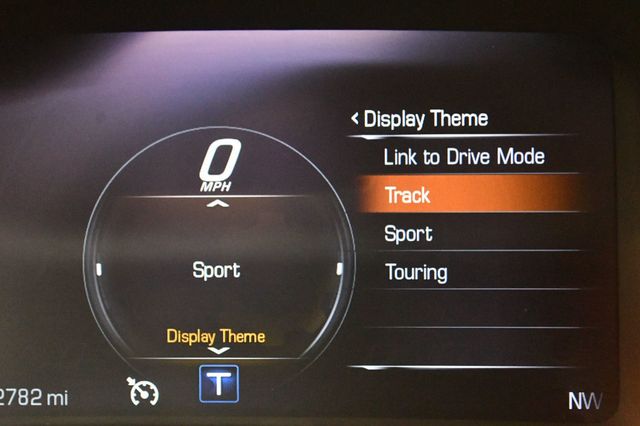 2014 Chevrolet Corvette Stingray 2dr Z51 Convertible w/3LT - 23089190 - 57