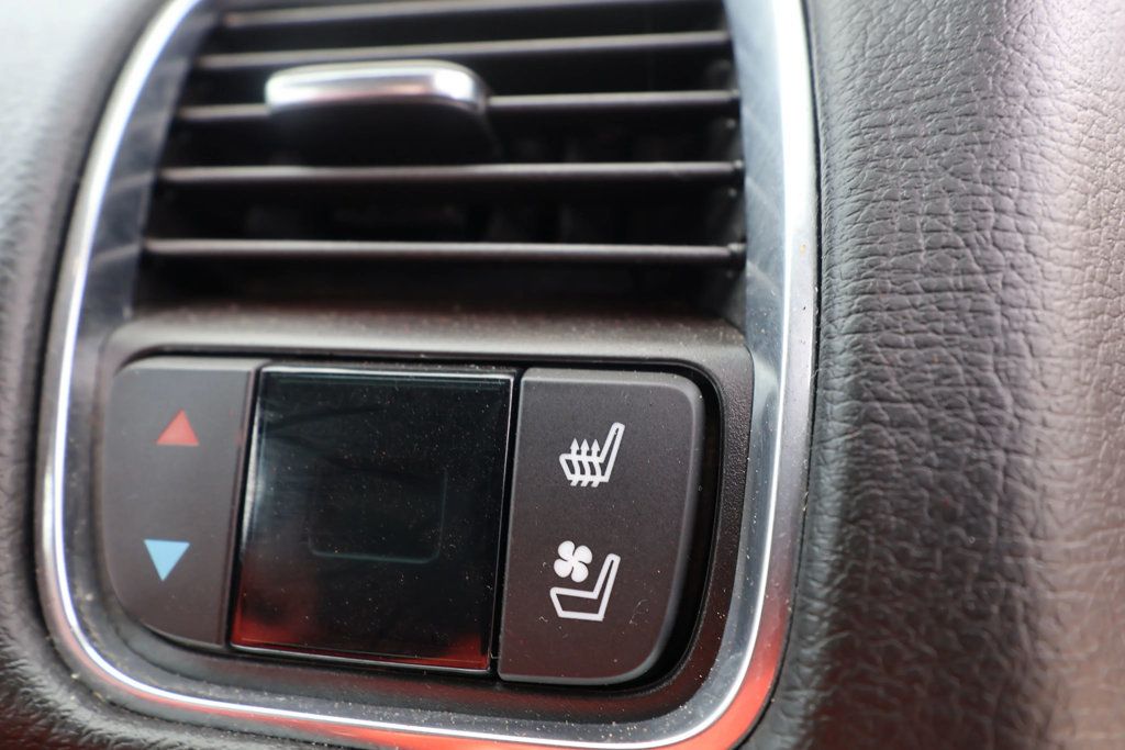 2014 Chevrolet Corvette Stingray 2dr Z51 Coupe w/2LT - 23017477 - 33