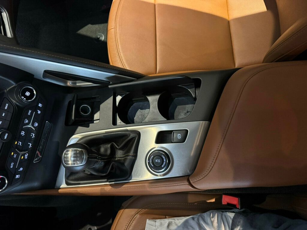 2014 Chevrolet Corvette Stingray 2LT/7SpeedManual/Z51PerfPkg/PerfExhaust/HeadUpDisplay/Htd&CldSts - 22887787 - 17