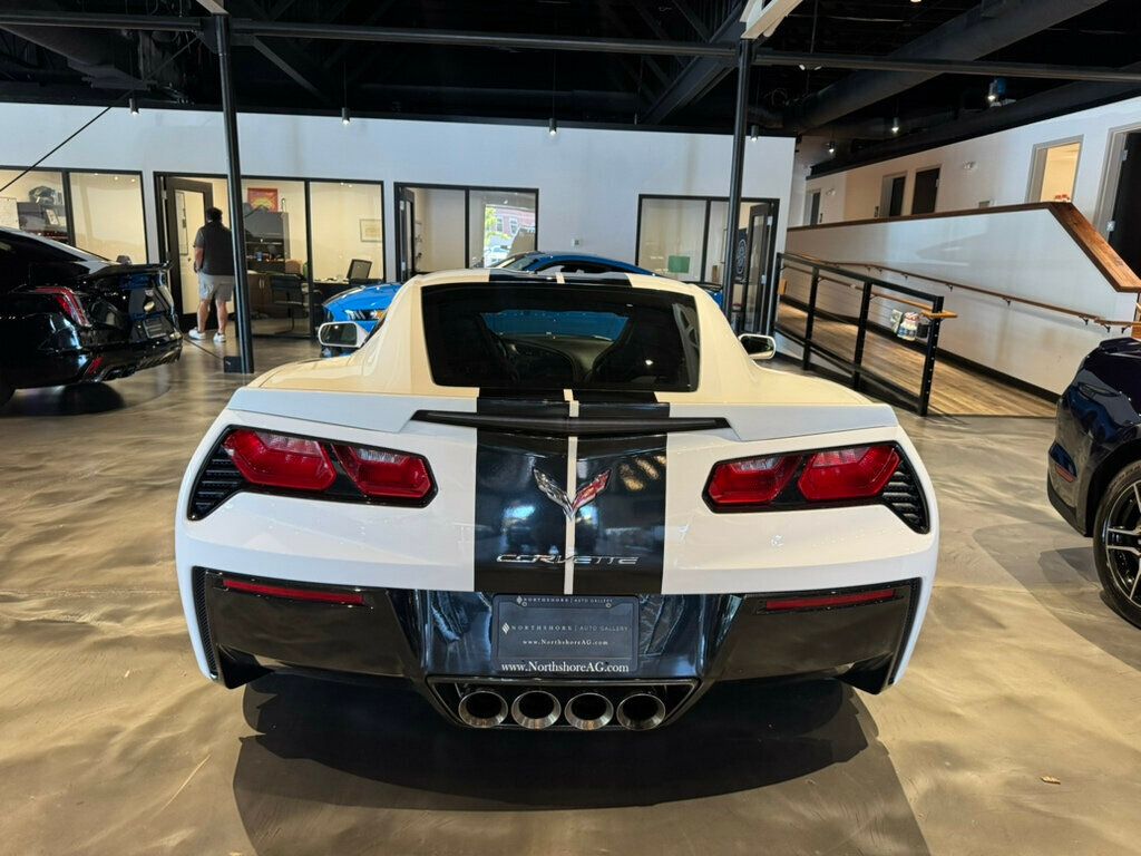 2014 Chevrolet Corvette Stingray 2LT Coupe photo 4