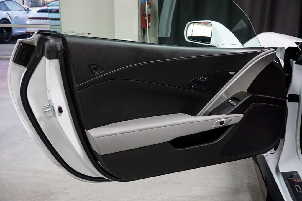 2014 CHEVROLET CORVETTE - Image 18