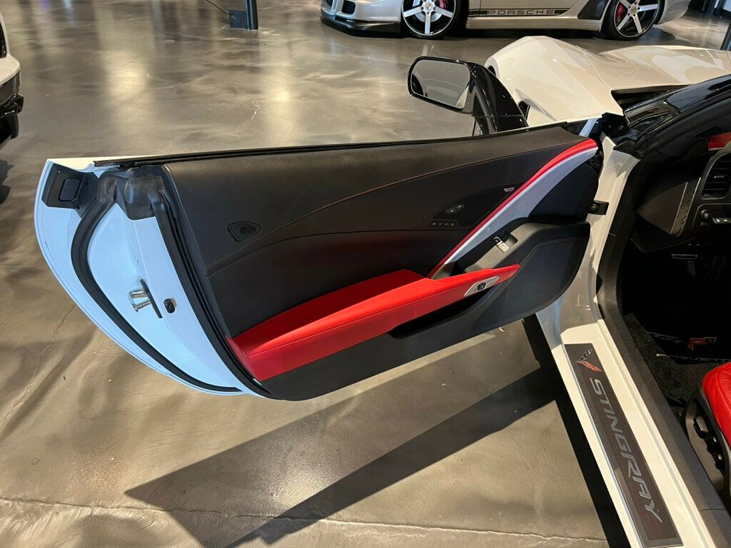 2014 Chevrolet Corvette Stingray 3LT/Z51PerfPkg/PerfExhaust/Htd&CldSeats/MagneticRideControl/NAV - 22930179 - 14