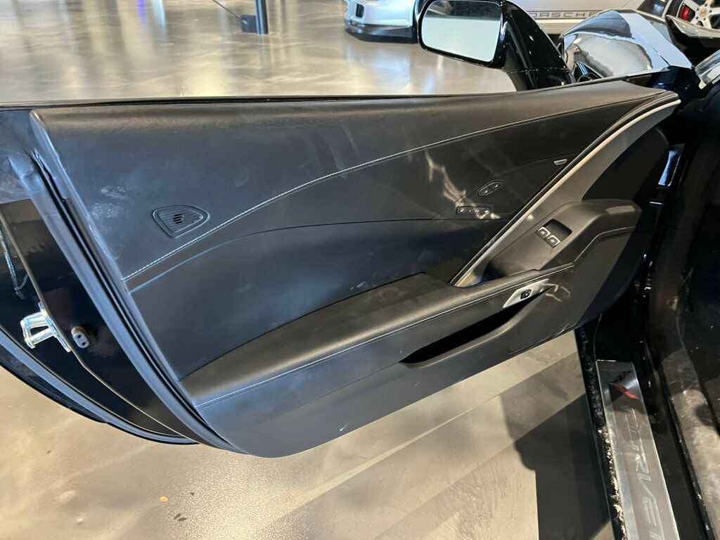 2014 Chevrolet Corvette Stingray 3LT/Z51PerfPkg/PerfExhaust/RemoteStart/MagneticRideControl/NAV - 22930004 - 9