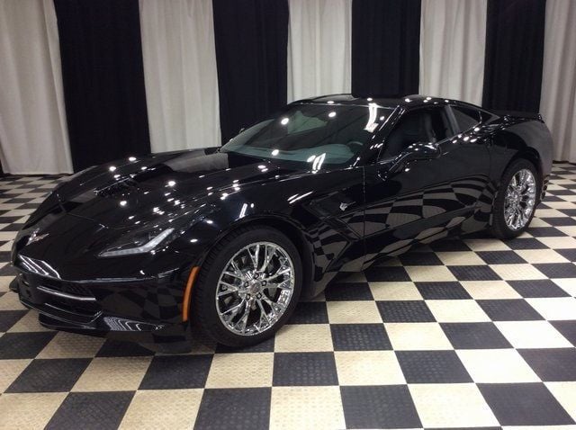 2014 Chevrolet Corvette Stingray Base Coupe photo 3