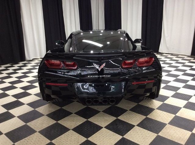 2014 Chevrolet Corvette Stingray Base Coupe photo 5