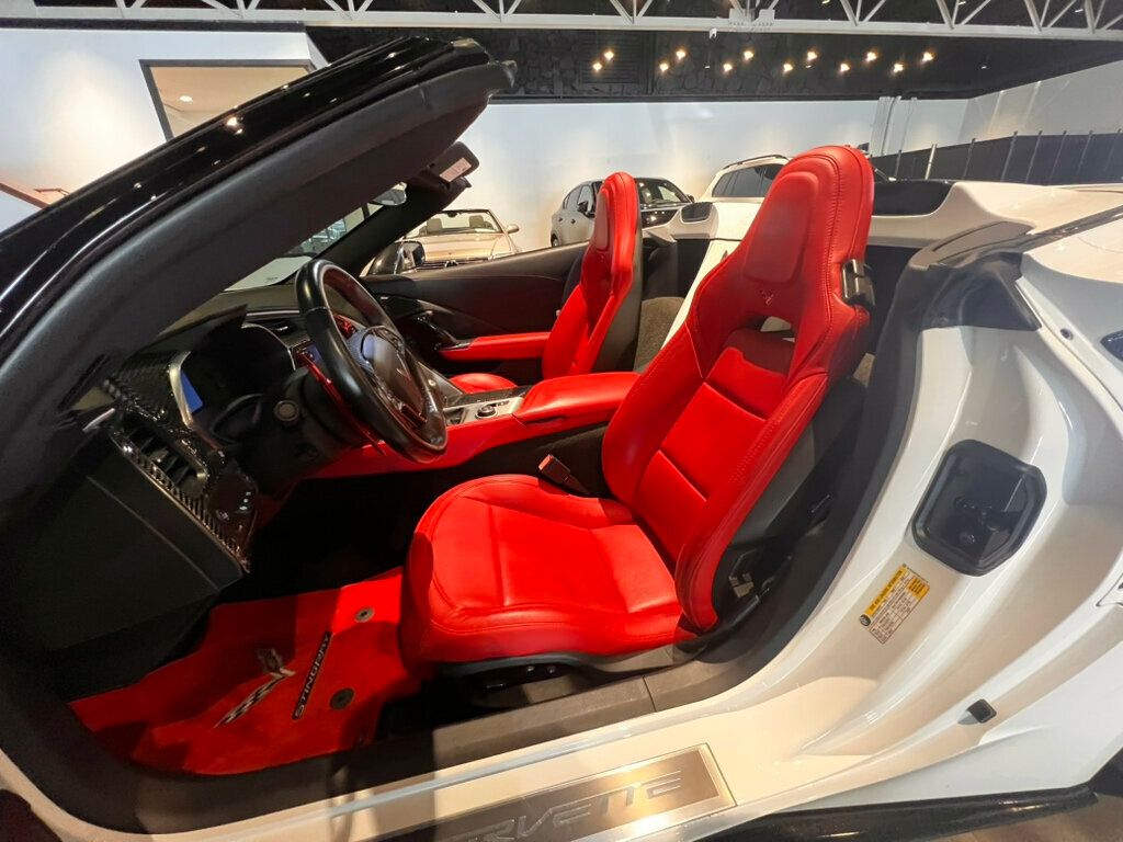 2014 Chevrolet Corvette Stingray Convertible/2LT/ZF1AppearancePkg/PerfExhaust/Htd&CldSeats/NAV - 22982100 - 19