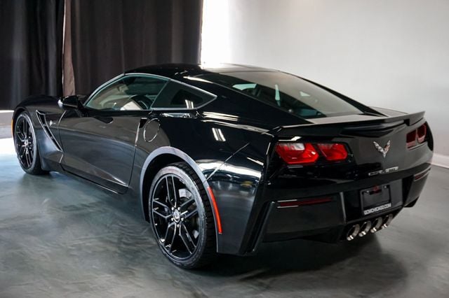 2014 Chevrolet Corvette Stingray *Corvette 2LT* *Z51 Performance Pkg* *7-Speed Manual* *1-Owner* - 23040256 - 29