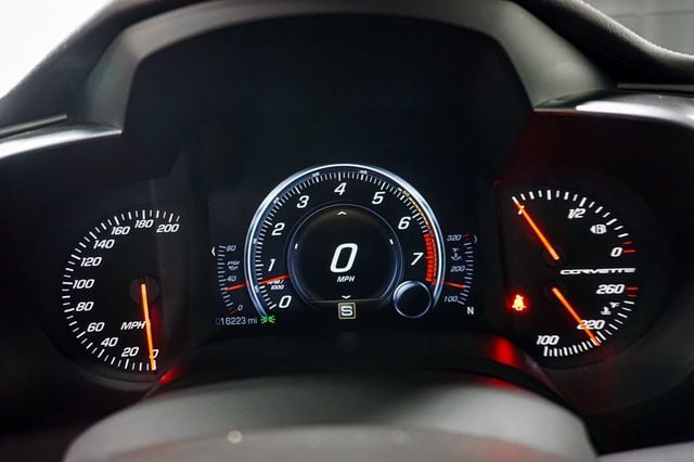 2014 Chevrolet Corvette Stingray *Corvette 2LT* *Z51 Performance Pkg* *7-Speed Manual* *1-Owner* - 23040256 - 55