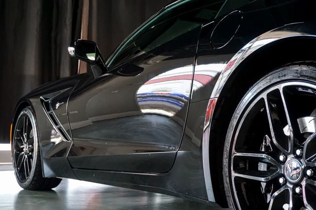 2014 Chevrolet Corvette Stingray *Corvette 2LT* *Z51 Performance Pkg* *7-Speed Manual* *1-Owner* - 23040256 - 60