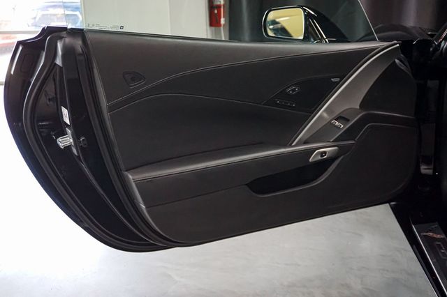 2014 Chevrolet Corvette Stingray Corvette 2LT Z51 Perf Pkg 7-Speed 1-Owner - 23040256 - 17