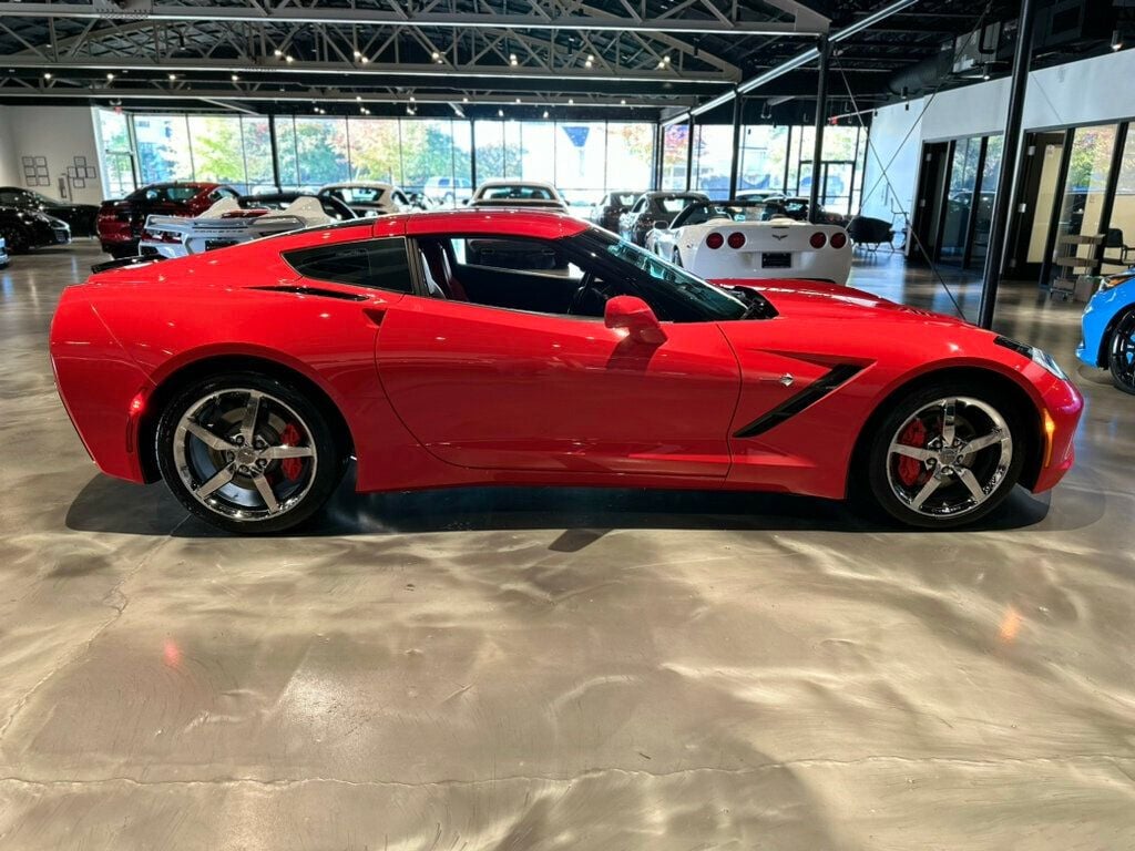 2014 Chevrolet Corvette Stingray Coupe/2LT/PerfExhaust/Htd&CldSeats/HeadUpDisplay/GT BucketSeats - 22674117 - 5