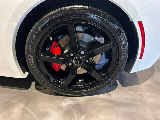 2014 Chevrolet Corvette Stingray MSRP$73340/3LT-EquipmentGroup/CarbonFiberDualRoof/NAV - 23040297 - 11