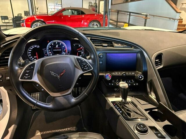 2014 Chevrolet Corvette Stingray MSRP$73340/3LT-EquipmentGroup/CarbonFiberDualRoof/NAV - 23040297 - 18