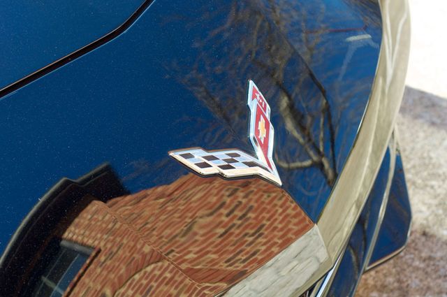 2014 Chevrolet Corvette Stingray MSRP$75895/7-SpeedManual/3LTEquipmentGroup/PerformanceExhaust - 22973544 - 10