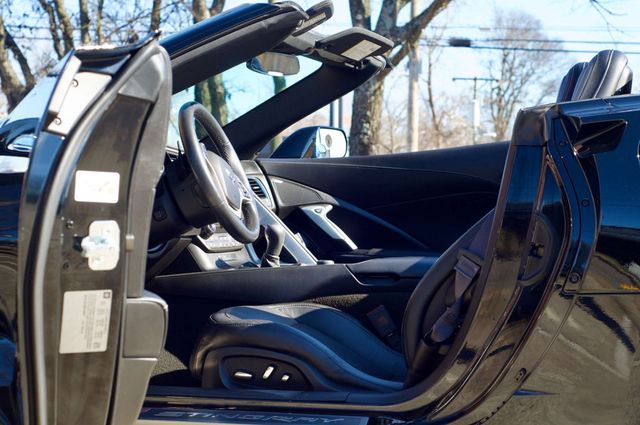 2014 Chevrolet Corvette Stingray MSRP$75895/7-SpeedManual/3LTEquipmentGroup/PerformanceExhaust - 22973544 - 19