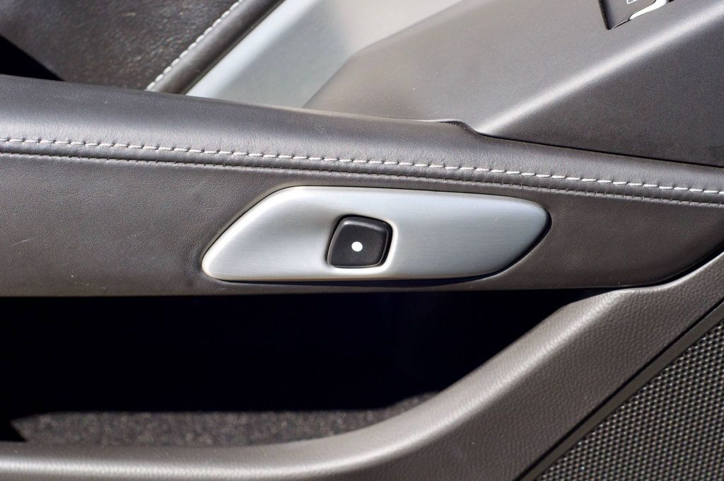 2014 Chevrolet Corvette Stingray MSRP$75895/7-SpeedManual/3LTEquipmentGroup/PerformanceExhaust - 22973544 - 34