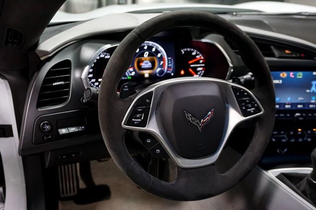 2014 Chevrolet Corvette Stingray *Stingray Z51 3LT* *7-Speed Manual* - 22965361 - 60