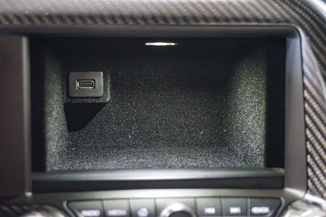 2014 Chevrolet Corvette Stingray *Z51 2LT* *7-Speed Manual* - 22942344 - 24