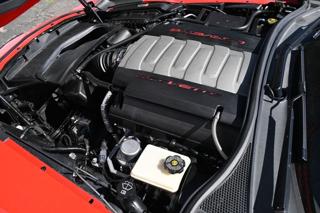 2014 Chevrolet Corvette Stingray Z51 Coupe 2LT Brand New Tires - 22996438 - 15