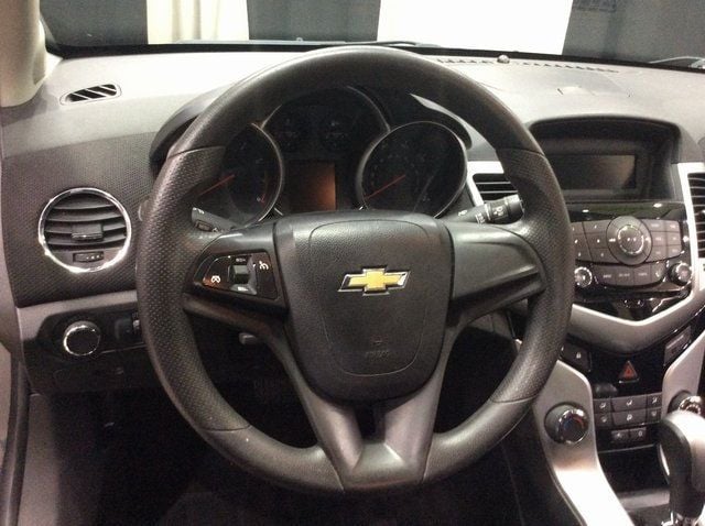 2014 Chevrolet CRUZE 1LT - 22316045 - 10