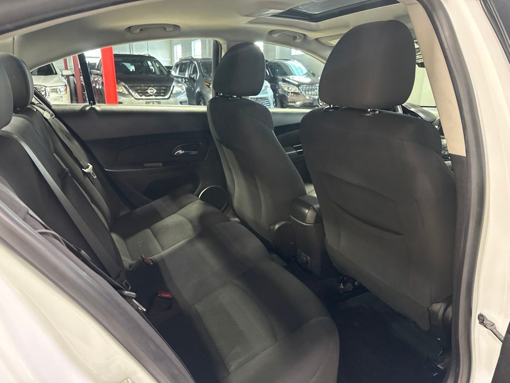 2014 Chevrolet CRUZE 4dr Sedan Automatic 1LT - 23022284 - 31