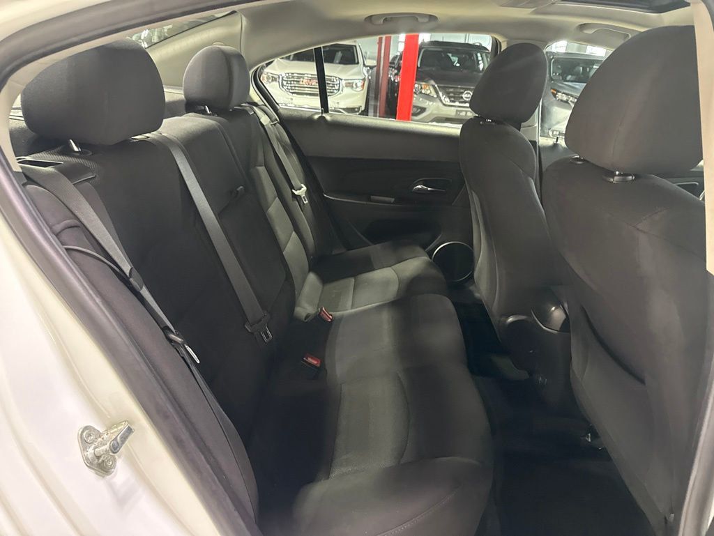 2014 Chevrolet CRUZE 4dr Sedan Automatic 1LT - 23022284 - 32
