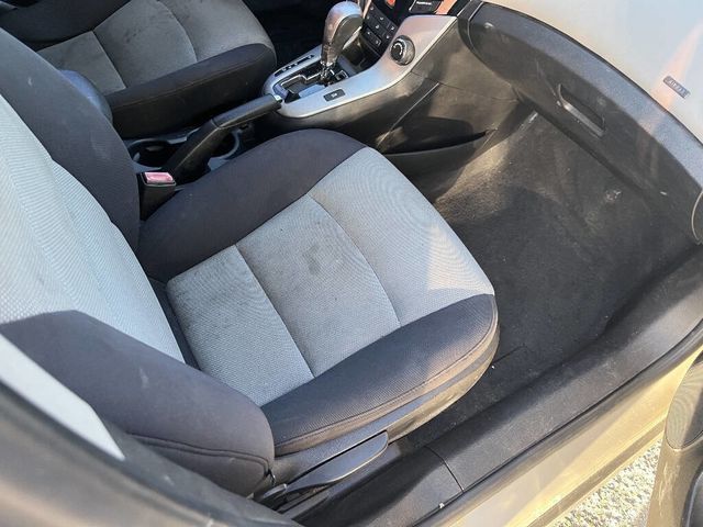 2014 Chevrolet CRUZE 4dr Sedan Automatic LS - 22957511 - 3