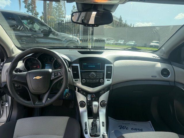 2014 Chevrolet CRUZE 4dr Sedan Automatic LS - 22969590 - 5