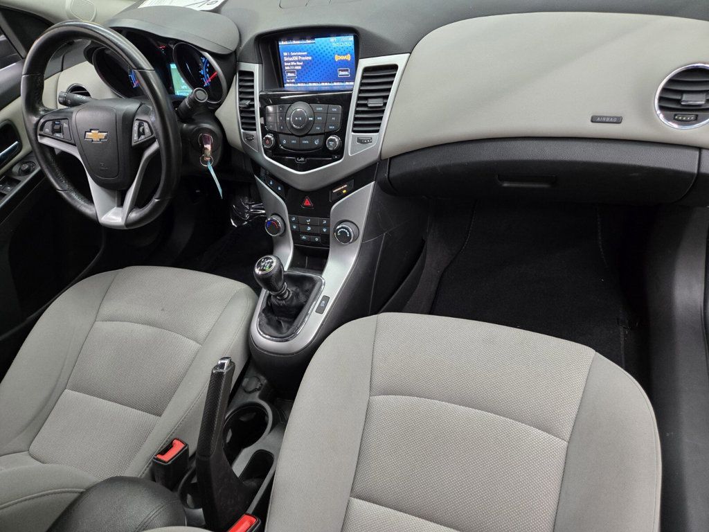 2014 Chevrolet CRUZE 4dr Sedan Manual ECO - 22967884 - 13