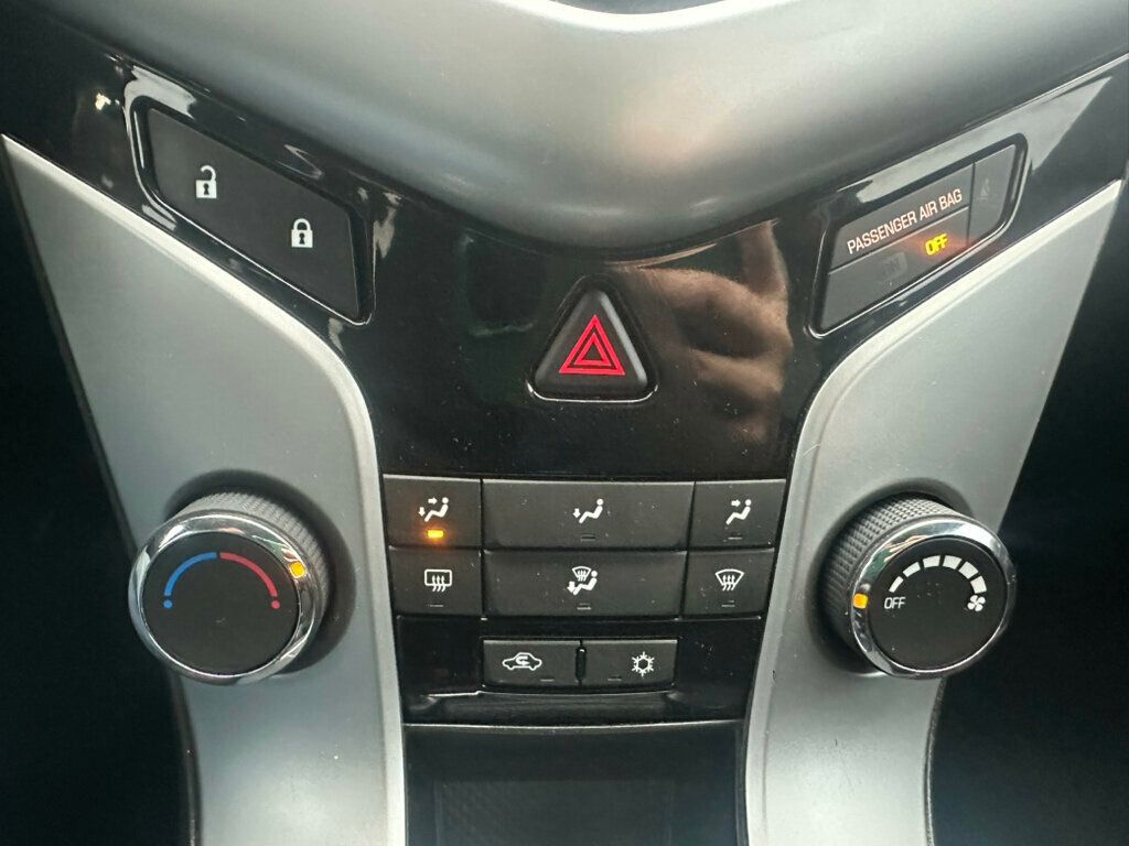 2014 Chevrolet CRUZE 4dr Sedan Manual ECO - 22948154 - 10