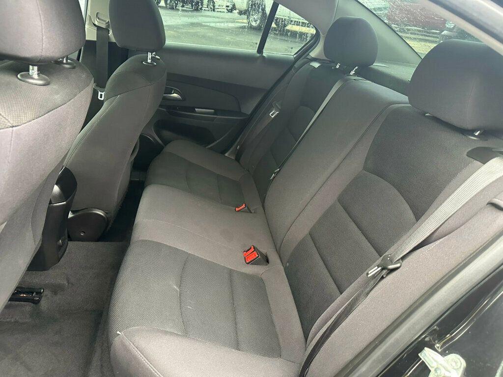 2014 Chevrolet CRUZE 4dr Sedan Manual ECO - 22948154 - 15