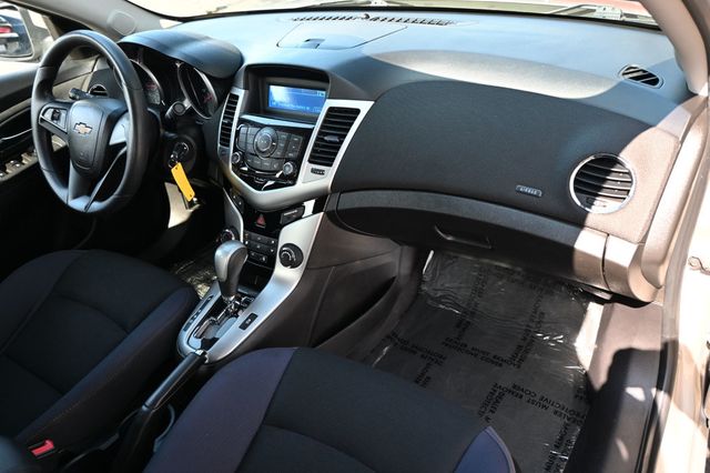 2014 Chevrolet CRUZE LT - 23057026 - 8