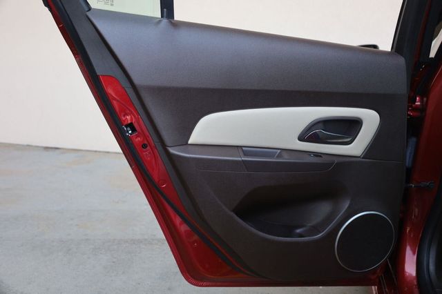 2014 Chevrolet Cruze LTZ - 23067537 - 16