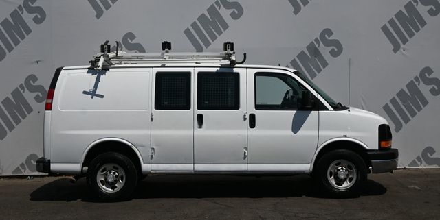 2014 Chevrolet Express Cargo Van 2500 - 23072132 - 2