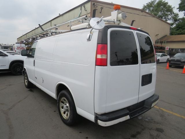 2014 Chevrolet Express Cargo Van RWD 1500 135"(clear title) - 22922734 - 6