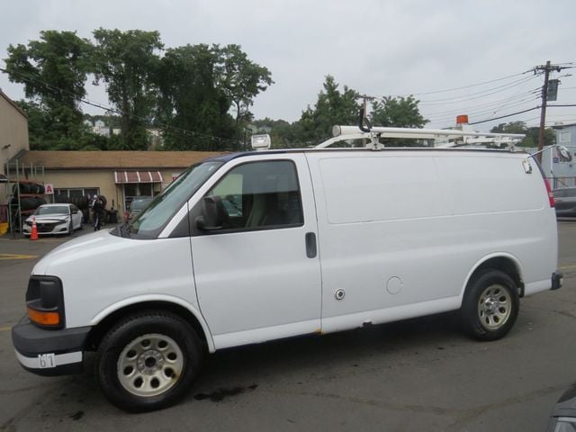 2014 Chevrolet Express Cargo Van RWD 1500 135"(clear title) - 22922734 - 7