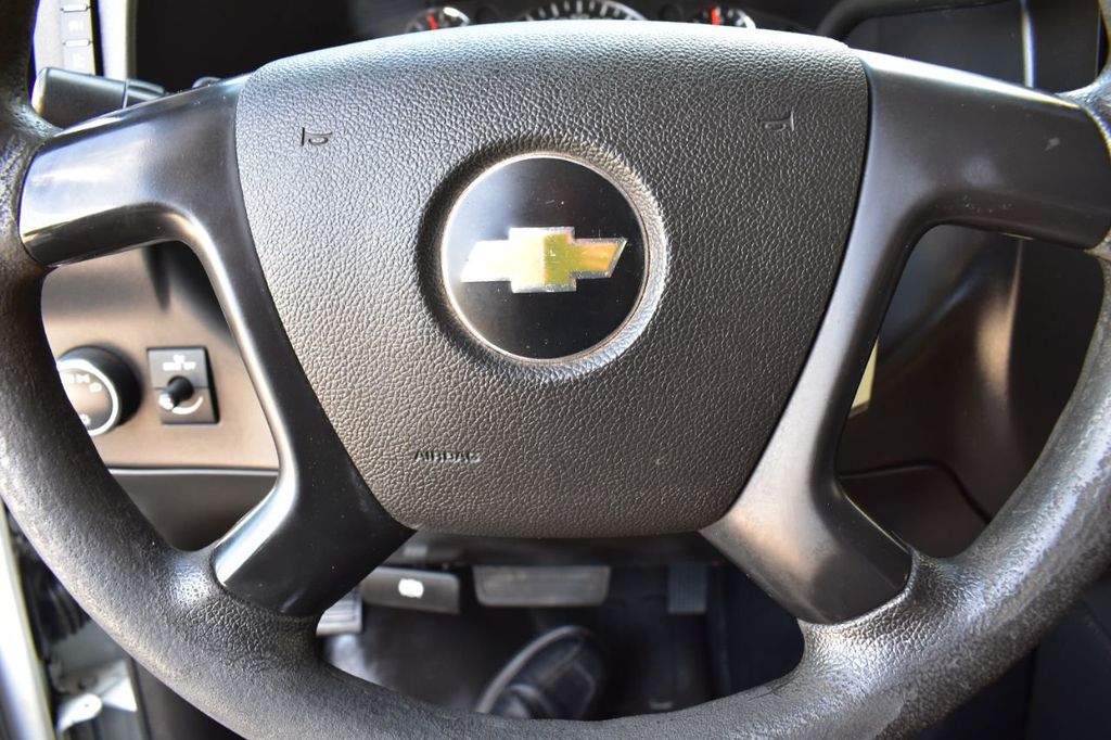 2014 Chevrolet Express Cargo Van RWD 2500 135" - 21498931 - 31